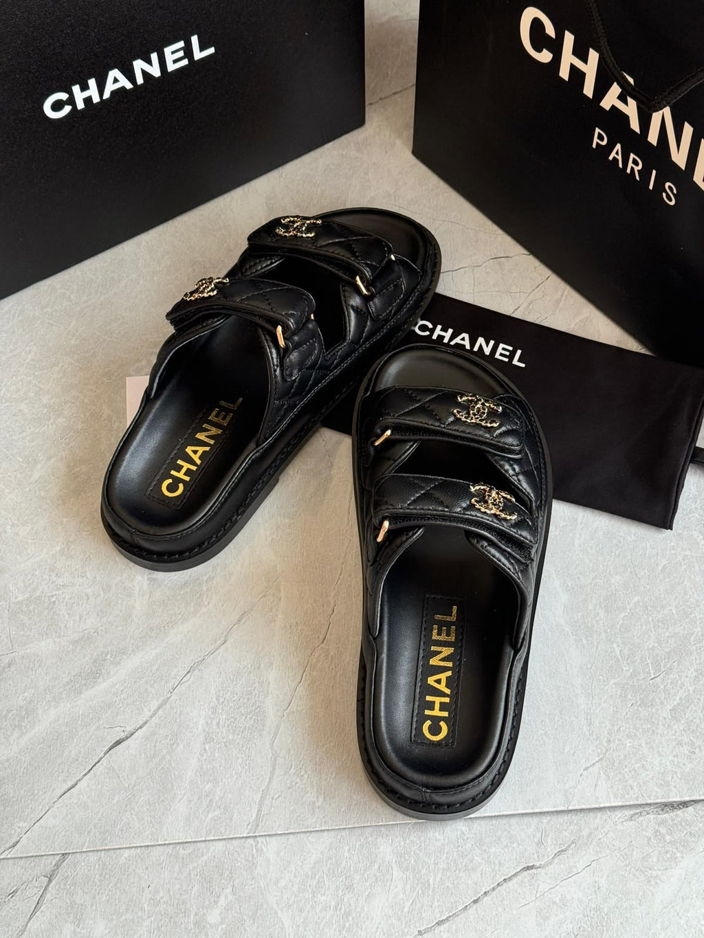 Women’s Black Sandals CH