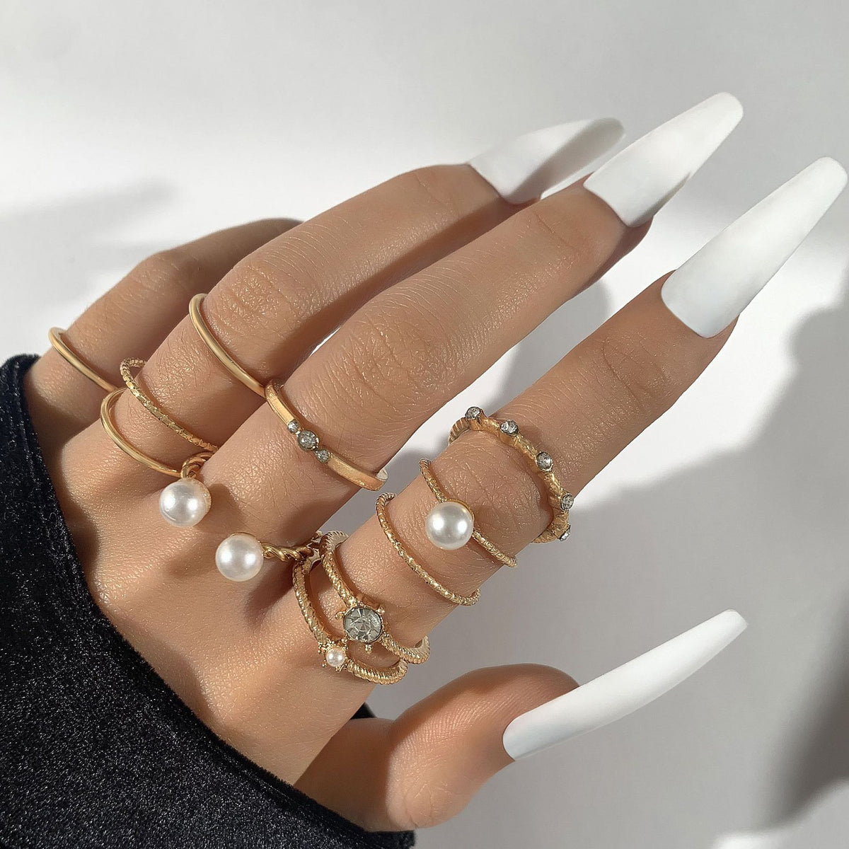 Creative English Virgin Mary Diamond Ring Set (13 Pieces)
