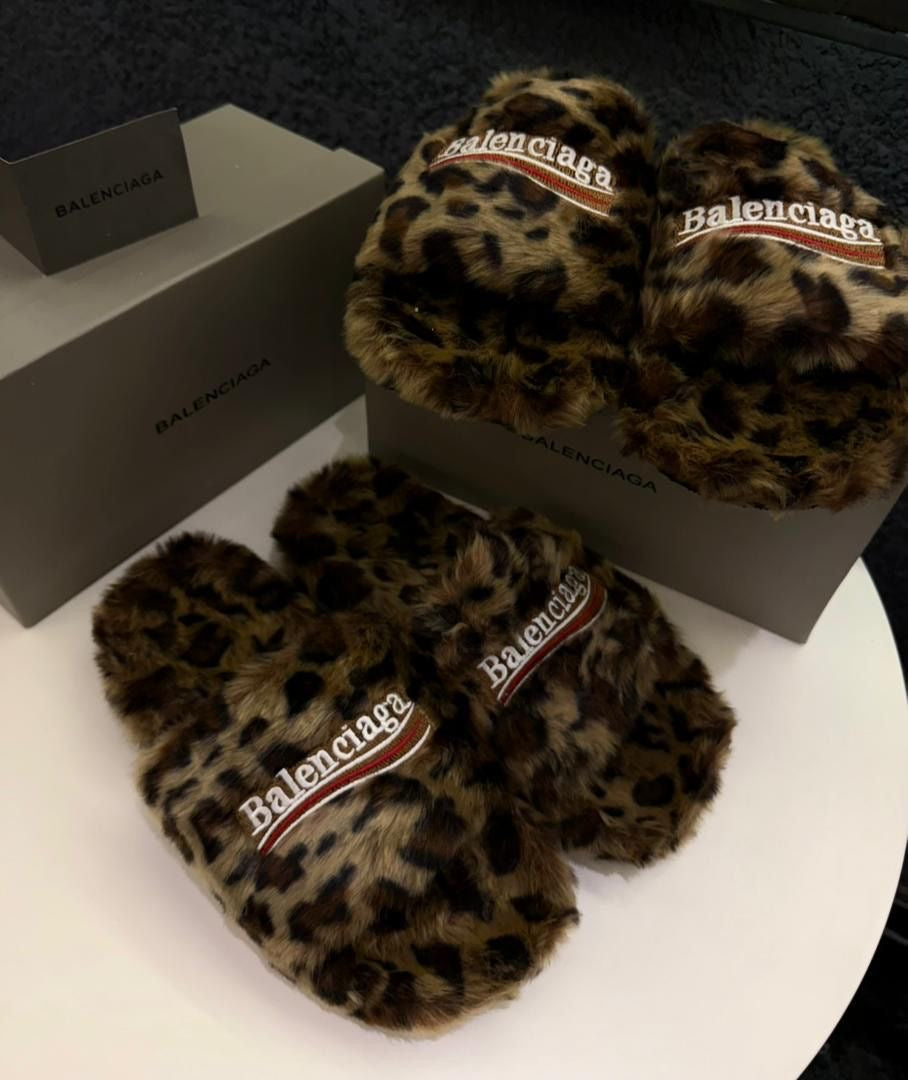 BLG Furry Slide Sandal