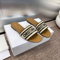C•D Fashion Dandals