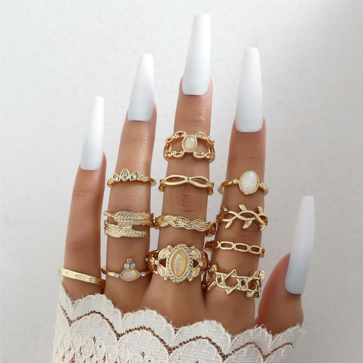 Creative English Virgin Mary Diamond Ring Set (13 Pieces)
