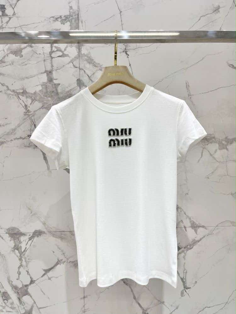 M•M brand t-shirt